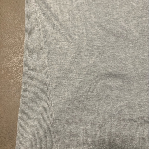 Chico’s Tank Sweater Rib Trim Detail Pier Heather Gray NWT  Size 2 Is A Large - Picture 4 of 5